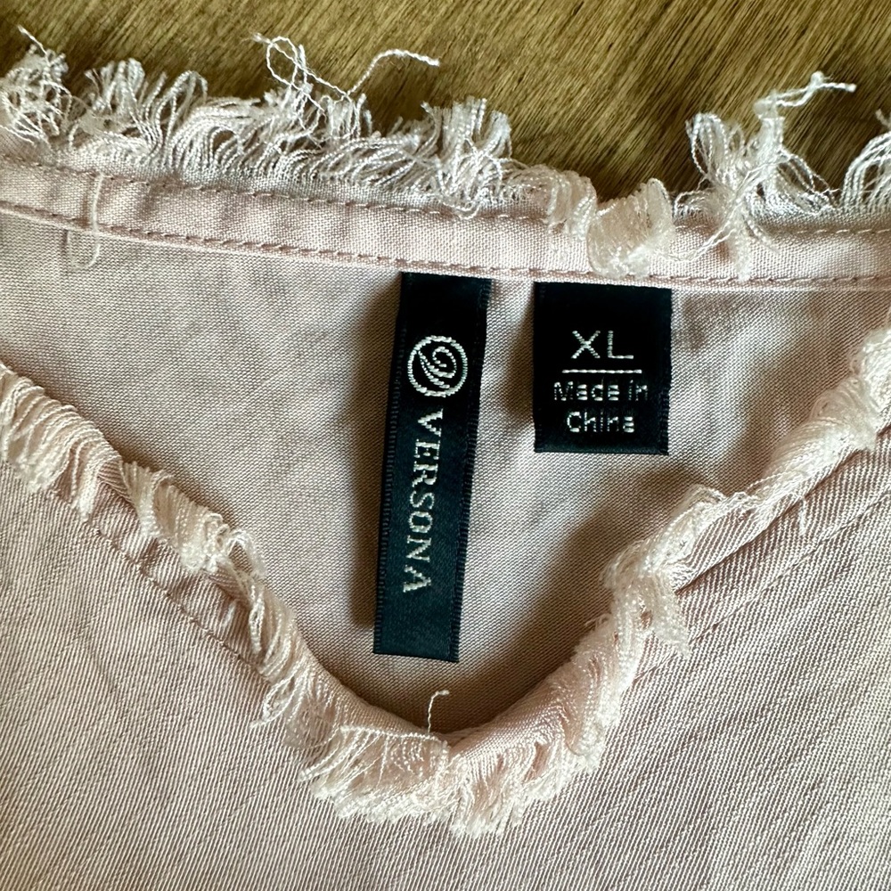 Versona Soft Pink Frayed Hem Blouse